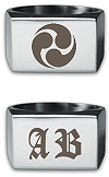 Tomoe ou initiales : bague (chevali&egrave;re) en acier inoxydable personnalis&eacute;e par gravure laser