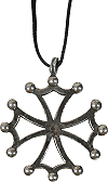 pendentif en &eacute;tain : la croix occitane