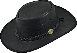 Nos chapeaux sont pliables. Vous pouvez les ranger aisément dans la pochette en tissu qui vous est fournie.