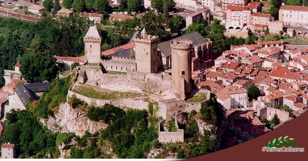 Le Sentier Cathare Decouvrez Les Terrescathares A Pieds En V T T Ou A Cheval